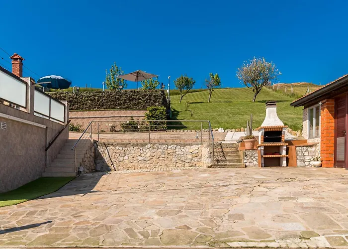 La Centinela En Costa Quebrada Miengo